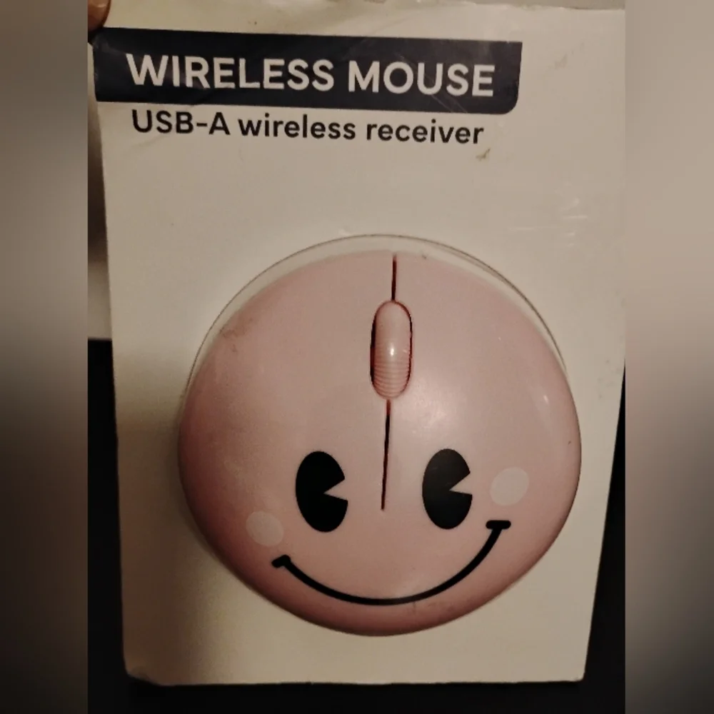Pink Smiley Face Wireless Mouse